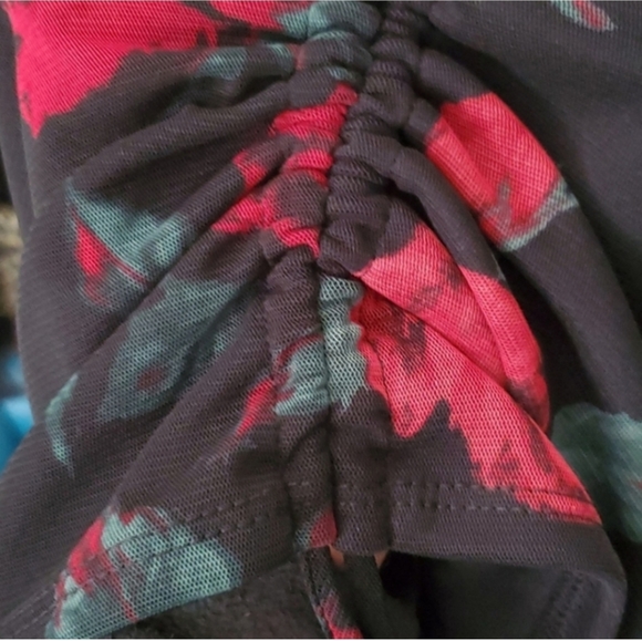 Windsor Rose Print Ruched Skirt - Picture 3 of 7